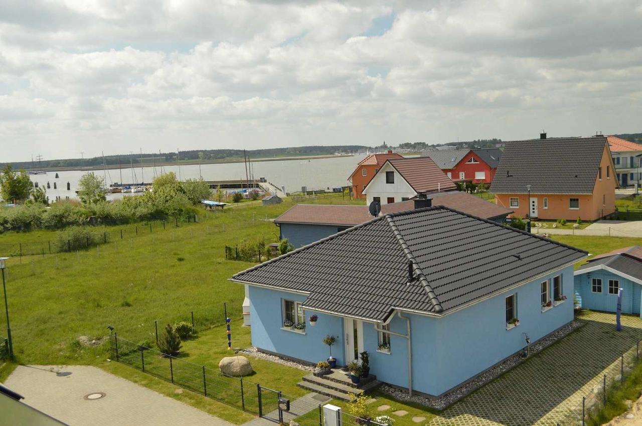 Fh Das Blaue Haus Am Peenestrom พีเนมุนเดอ ภายนอก รูปภาพ